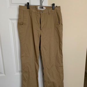 Mountain Khakis Men’s Causal Pants